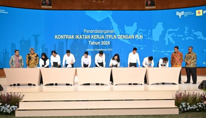 Lolos Seleksi, 135 Mahasiswa ITPLN Teken Kontrak Program Ikatan Kerja dengan PLN