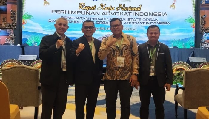 Otto Hasibuan dan Peserta Rakernas Peradi 2024 Apresiasi Peradi Meets Catin Peradi Padang