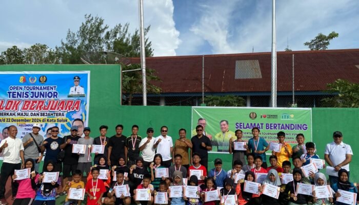 Kejuaraan Tenis Junior “Solok Berjuara” Sukses Pembukaan dan Penyelenggaraan, Ini Hasil Para Petenis Juaranya