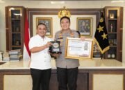 Kapolda Riau Irjen Muhamad Iqbal : Dekat dengan Masyarakat disaat Masyarakat Menghadapi Bencana Banjir dan Longsor